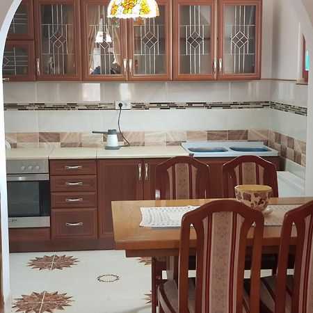 Knez Apartmani Senje Kamer foto