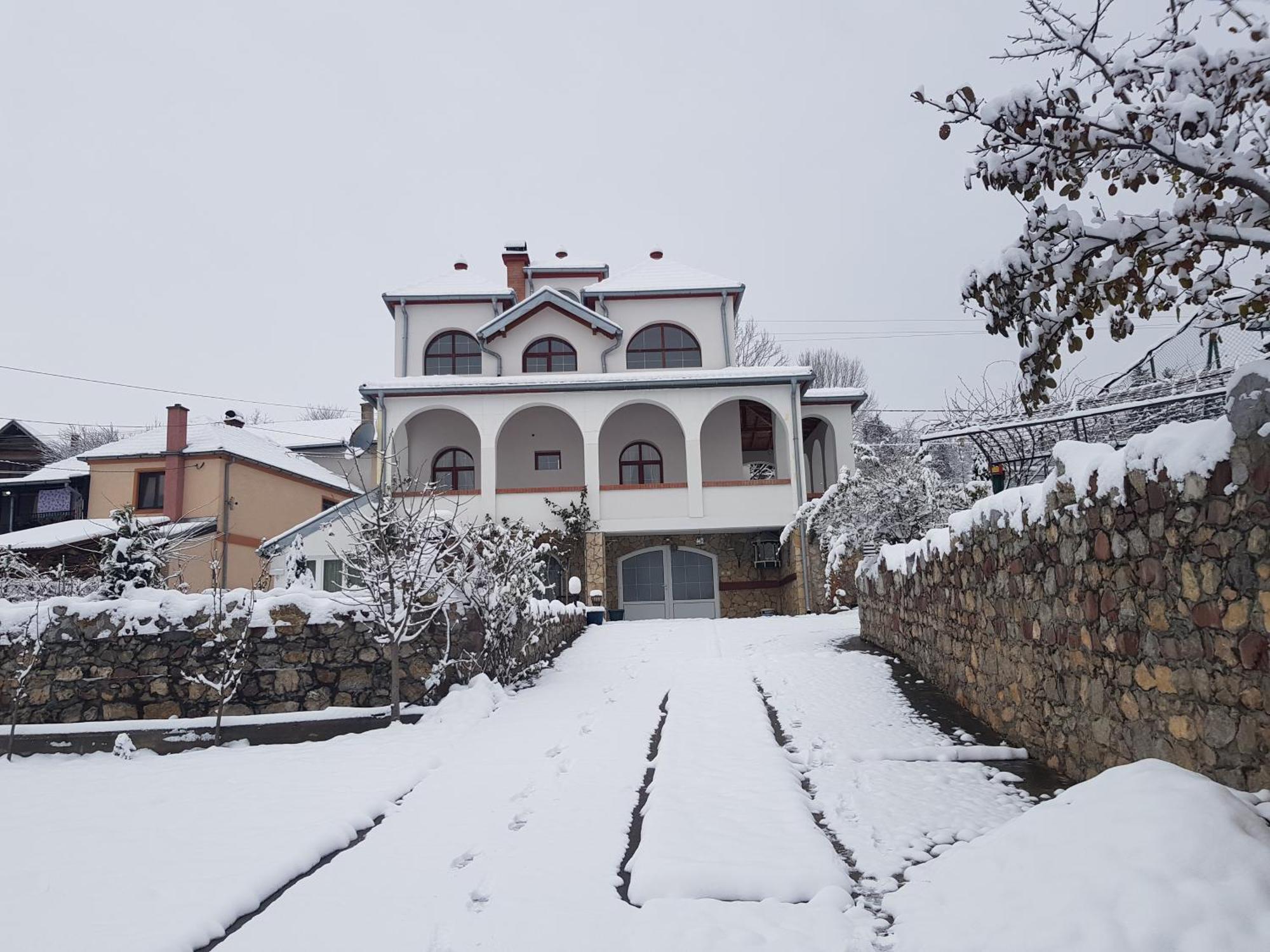 Knez Apartmani Senje Kamer foto