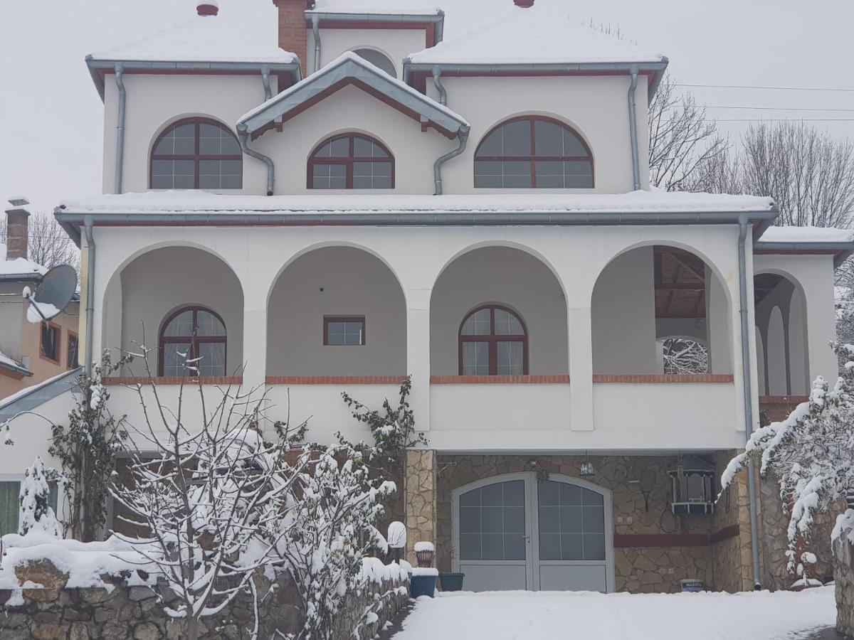 Knez Apartmani Senje Buitenkant foto